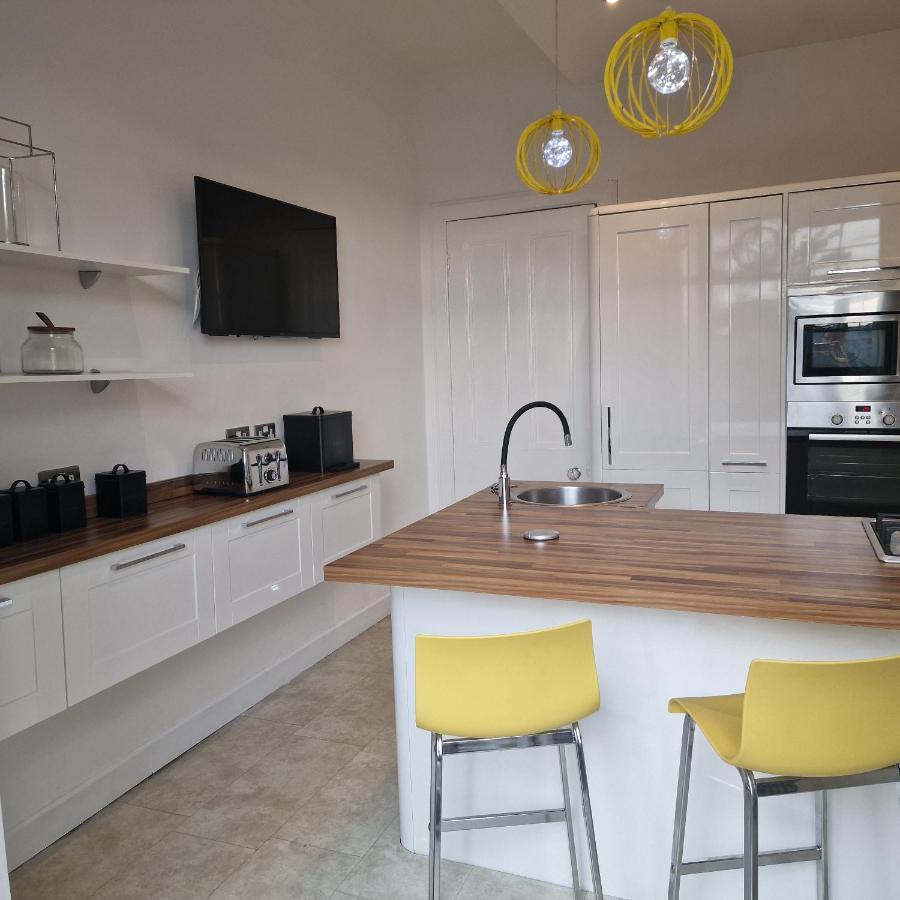 No 9 Retreat Apartman Prestwick Kültér fotó