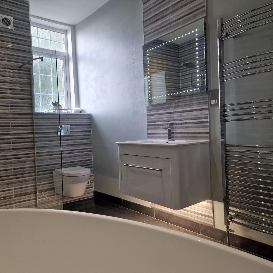 No 9 Retreat Apartman Prestwick Kültér fotó